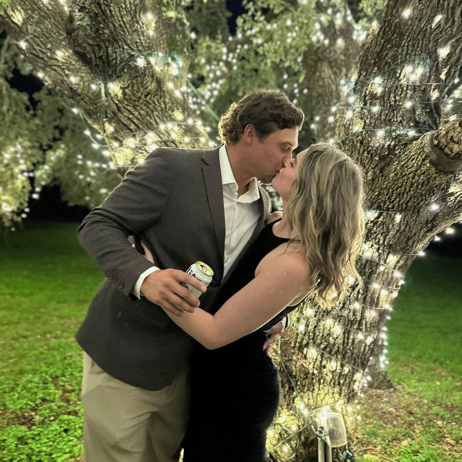The best wedding date!