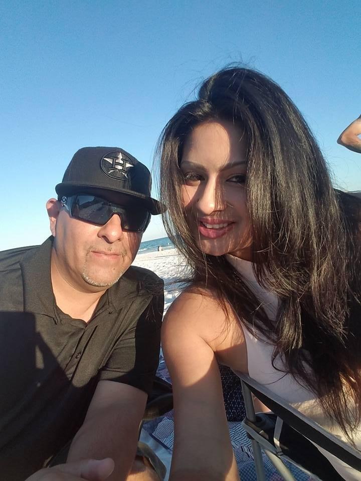The Wedding Website of Cindy Saldana and Johnny Salias