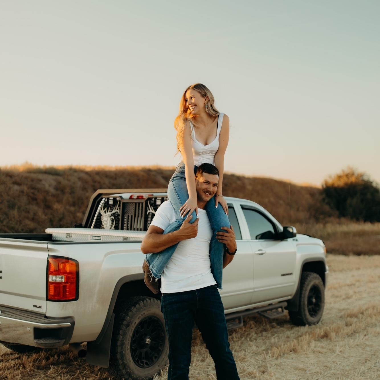 Find someone who makes life fun 🥰