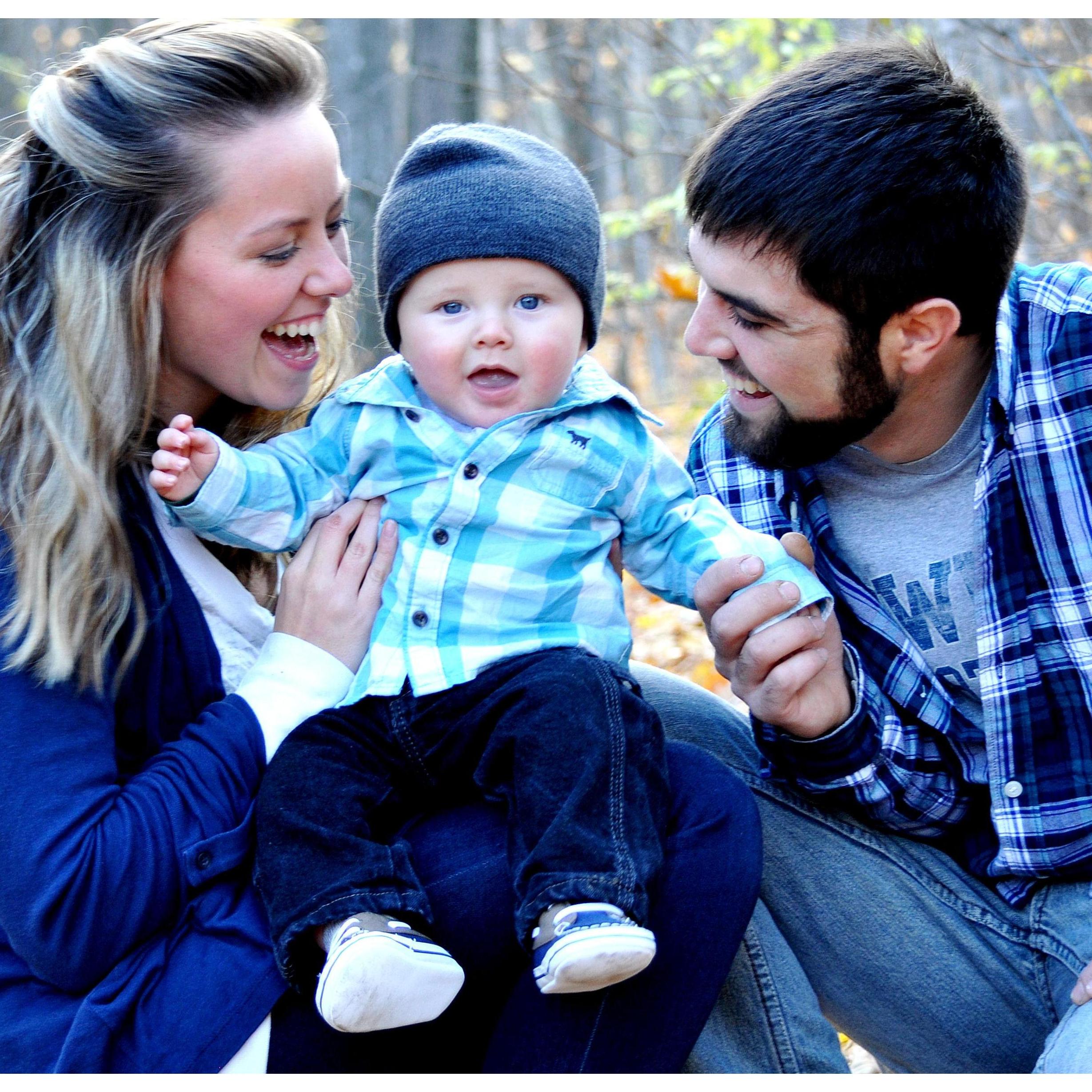 <3Our first Family photo<3