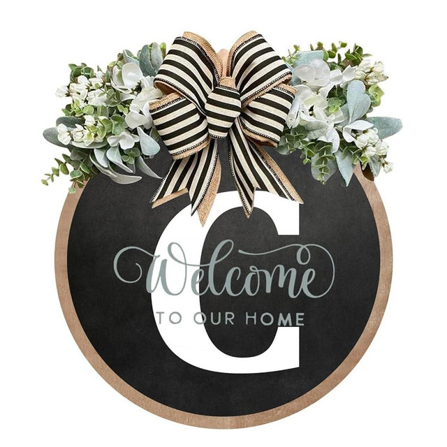 Circular Surname Front Door Welcome Sign - 26 Letter House Wreath, Front Porch Decorations, Year-Round Home Decor (C)