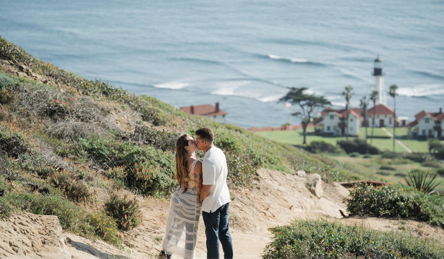 The Wedding Website of Mark Schneider and Emma De Jourday