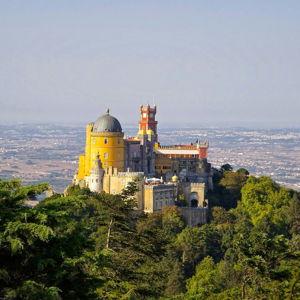 Small Group Tour: Sintra, Pena & Regaleira from Lisbon