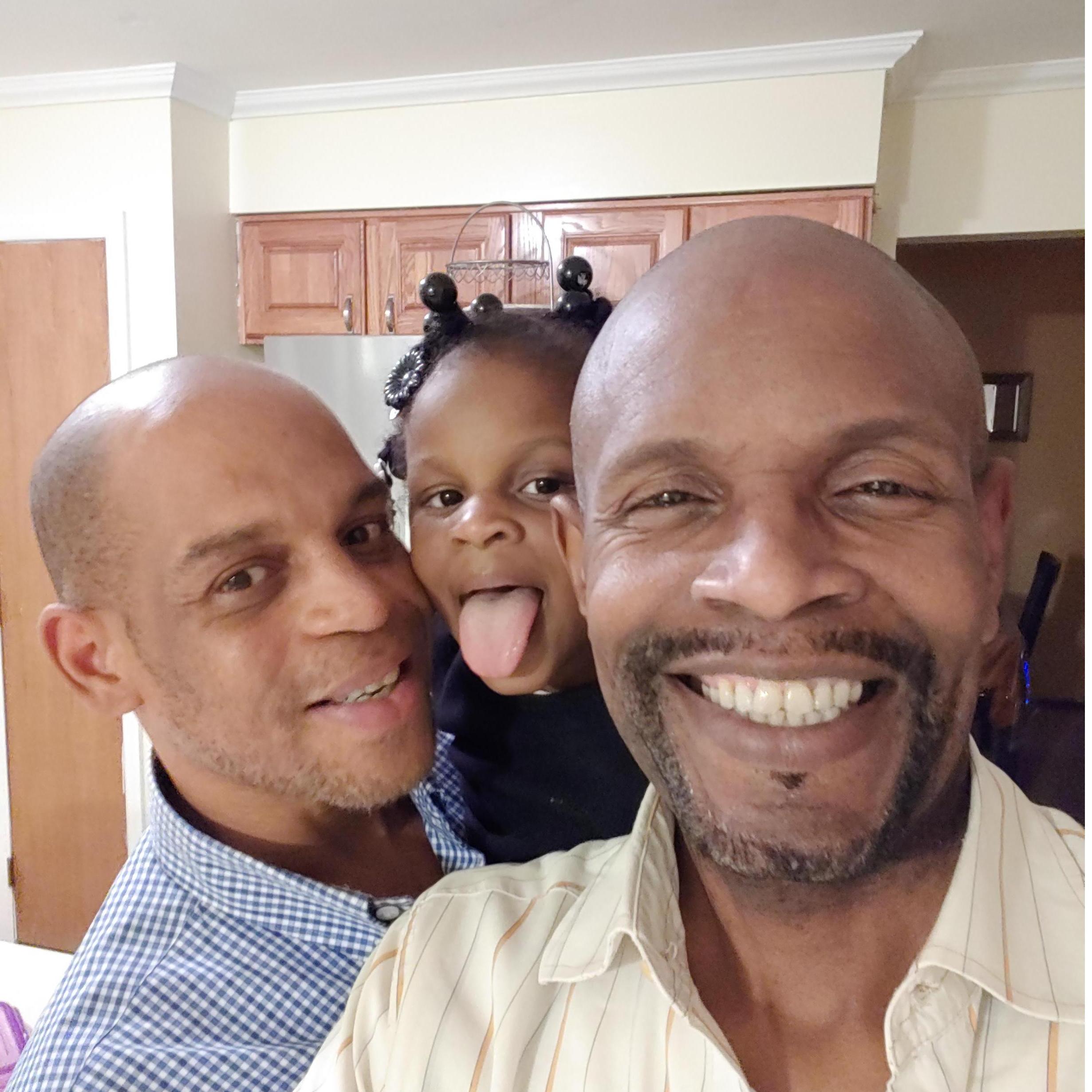 Be silly with the eldest grand Marie