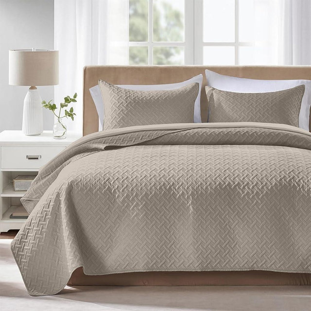 FLYMME Quilts Queen Size,Lightweight Taupe Bedspreads,Basket Weave Pattern,Ultra Soft Microfiber Bed Coverlet 3 Pieces for All-Seasons (1 Quilt,2 Pillow Shams)
