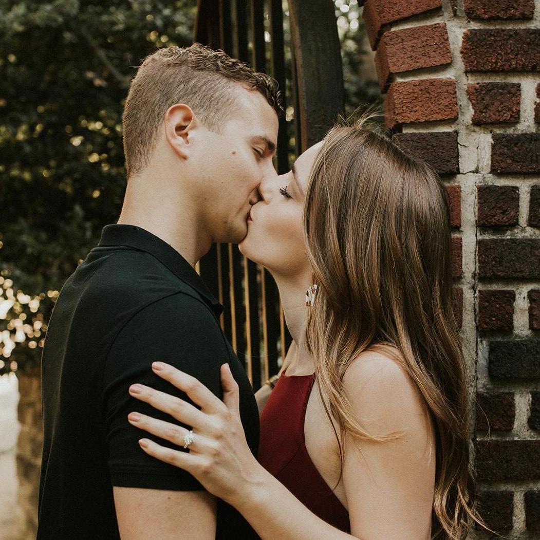 Engagement Photos - Mellon Park