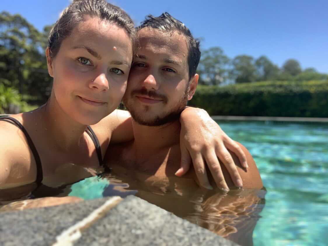 The Wedding Website of Jo Westman and Santi Miná