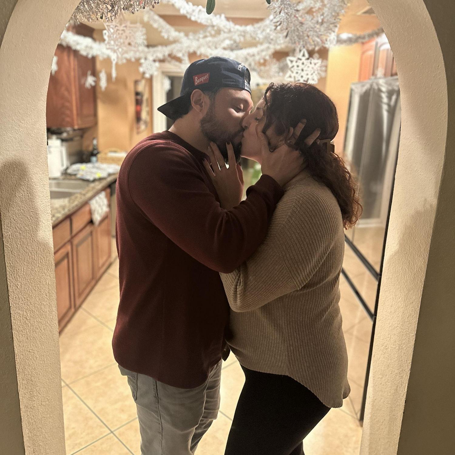 I'll always meet you under the mistletoe