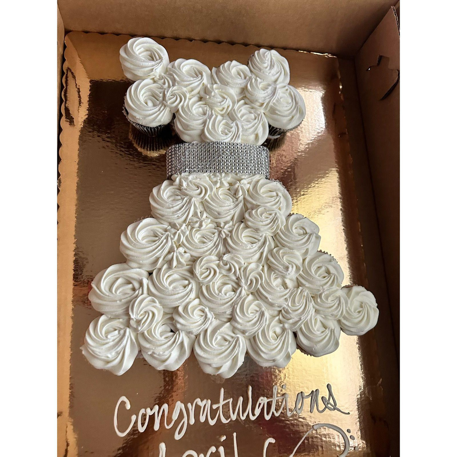 Wedding dress Cupcake cake