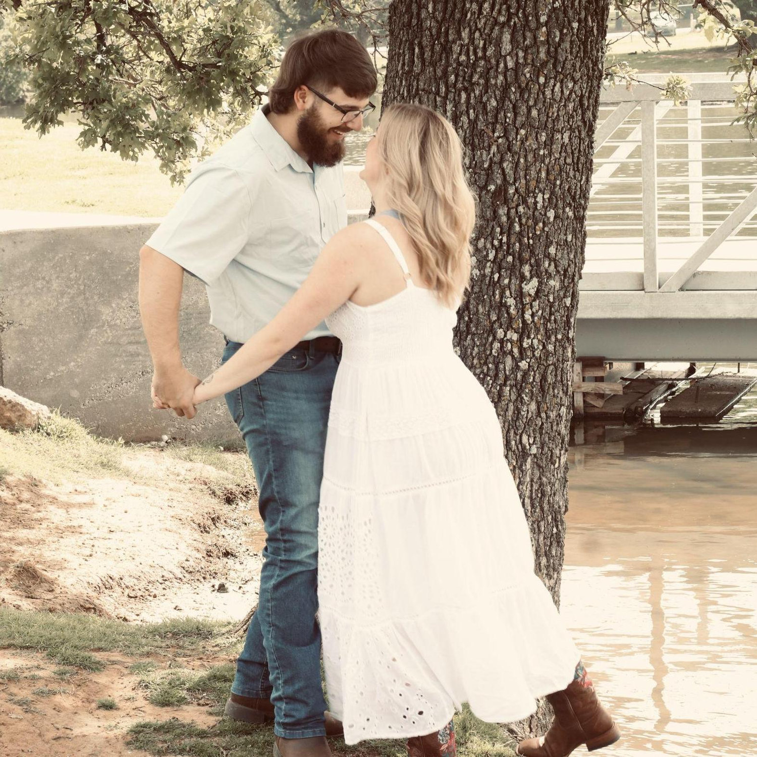 "Let love and faithfulness never leave you; bind them around your neck, write them on the tablet of your heart. Then you will win favor and a good name in the sight of God and man."  -Prov. 3:3-4