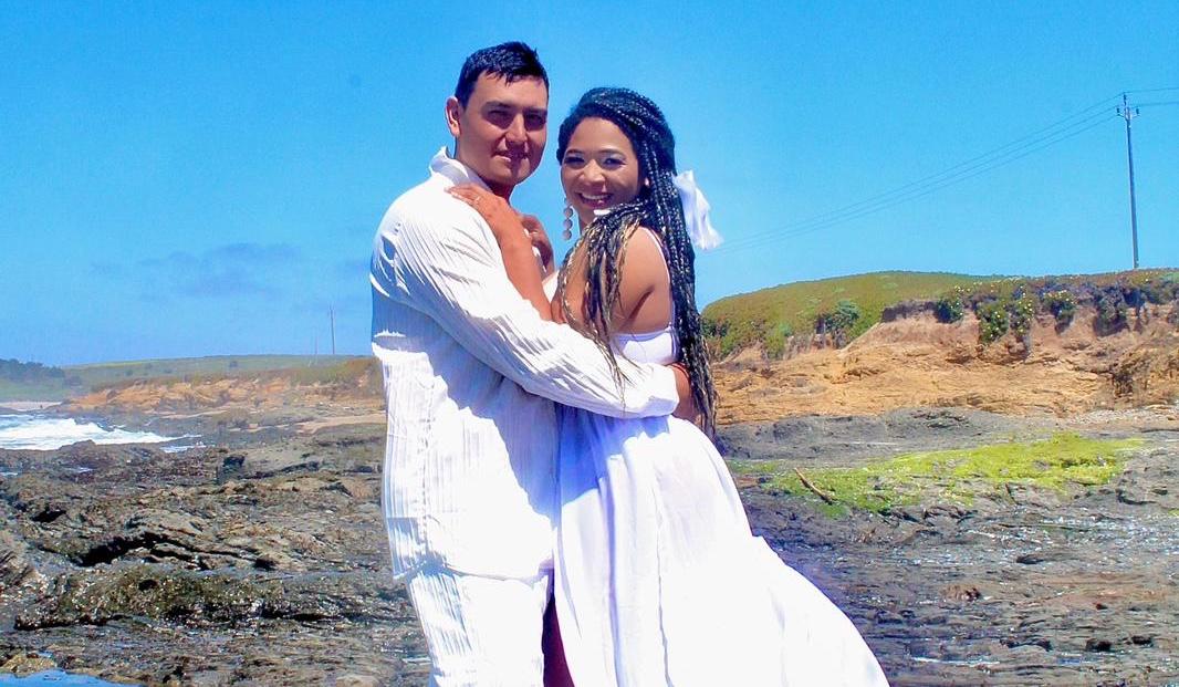 The Wedding Website of Yasmin Wangroa and Joaquín Flores