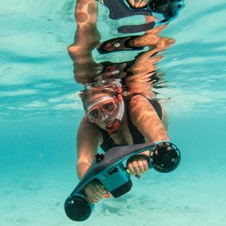 Private E-Snorkeling Tour at Klein Bonaire for 2