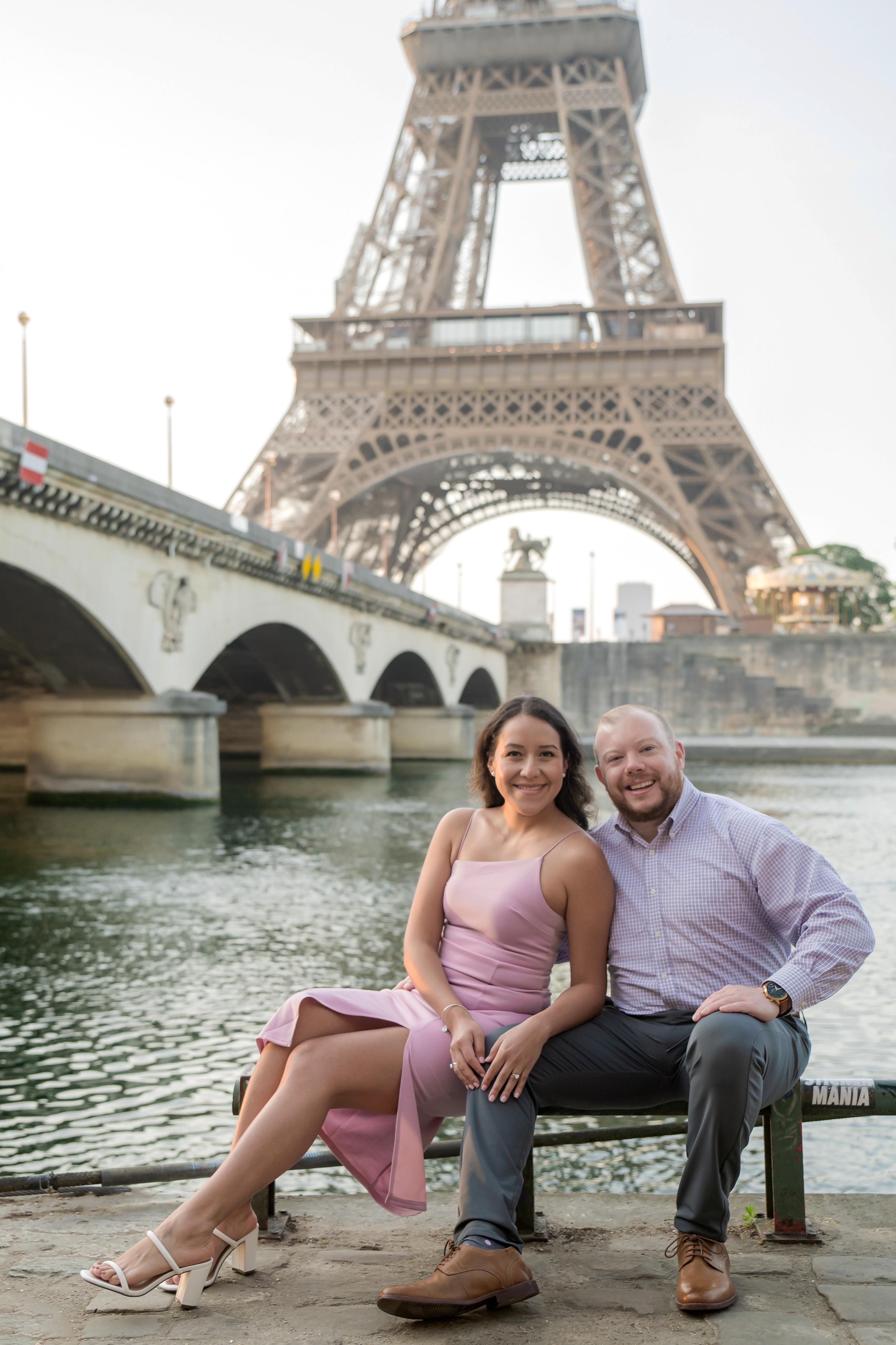The Wedding Website of Roxana Bustamante and Brian Moriarty
