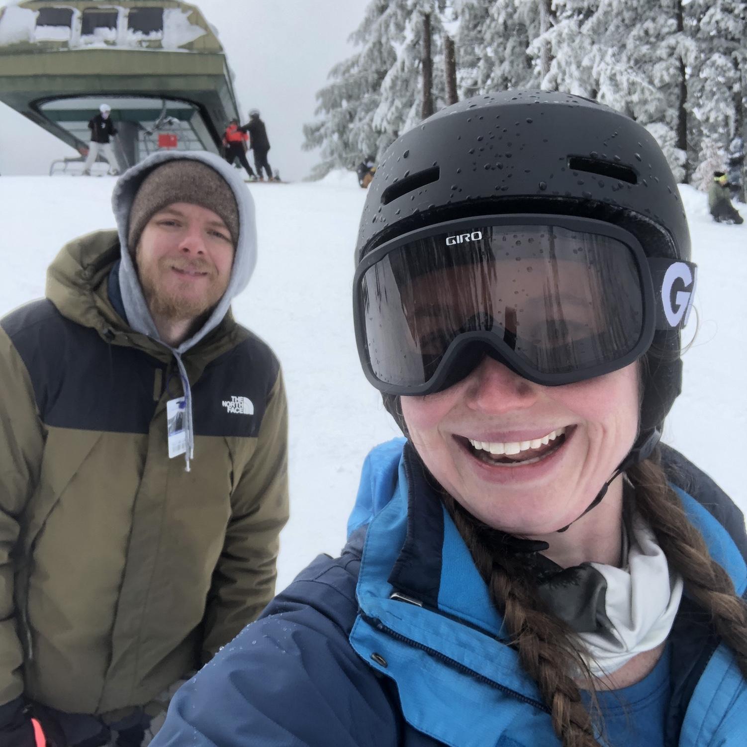 Skiing and snowboarding at Willamette Pass