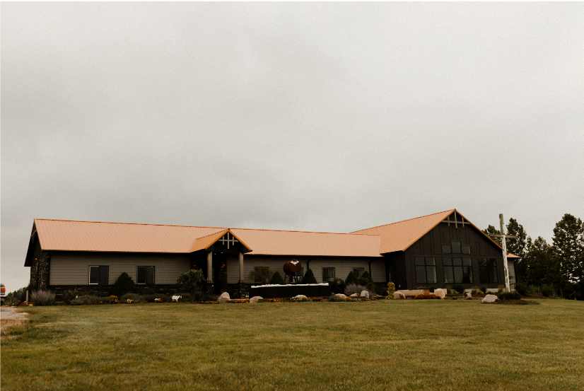 The Wedding Website of Cassandra Adamson and Logan Van Veen