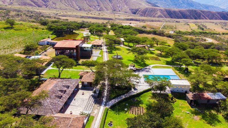 The Wedding Website of Samanta Lopez and Jonathan Heiberger