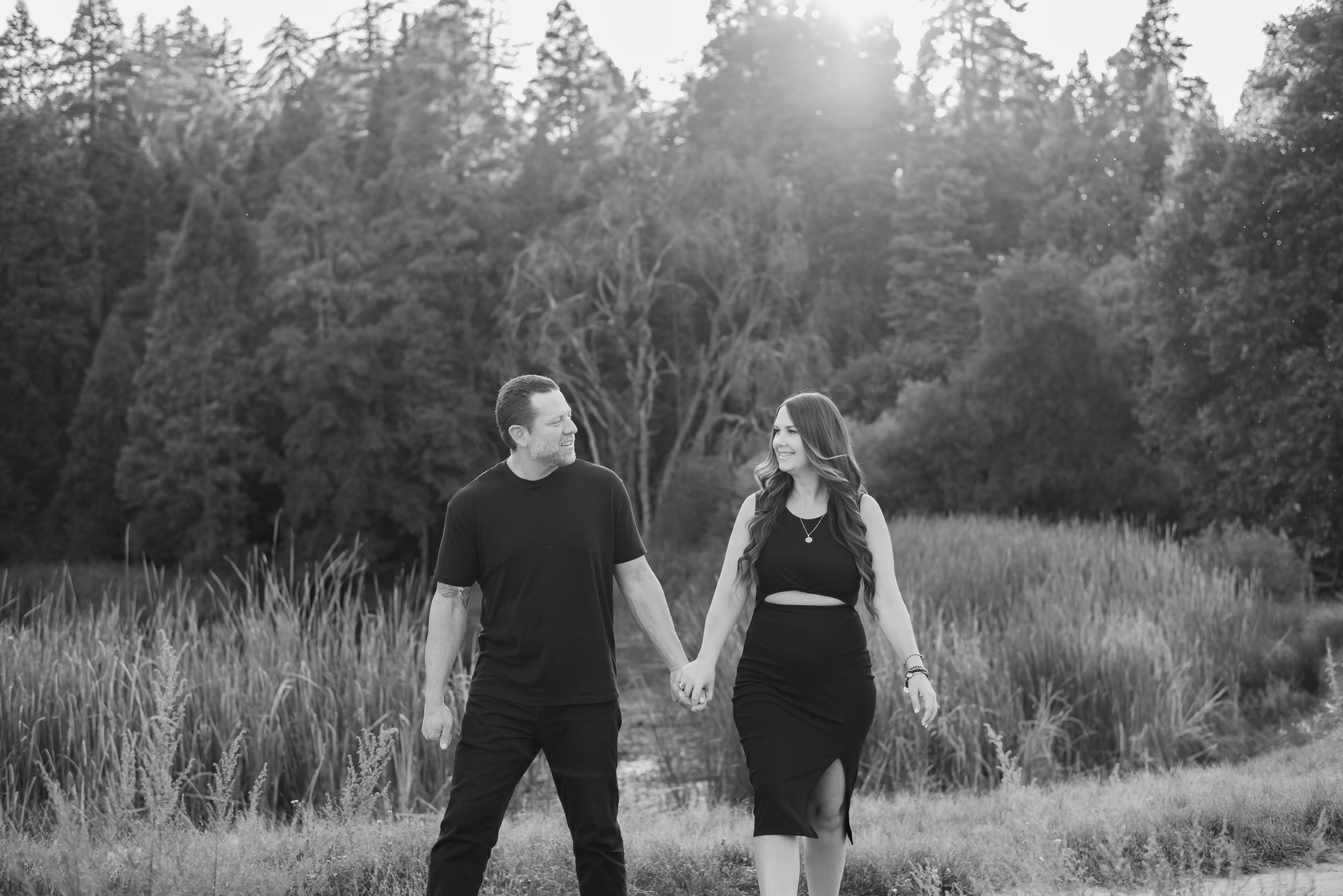 The Wedding Website of Sara Holm and Christopher Caldwell