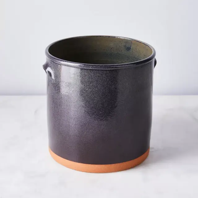 New York Stoneware Handthrown Rustic Ceramic Utensil Holder - Ivory