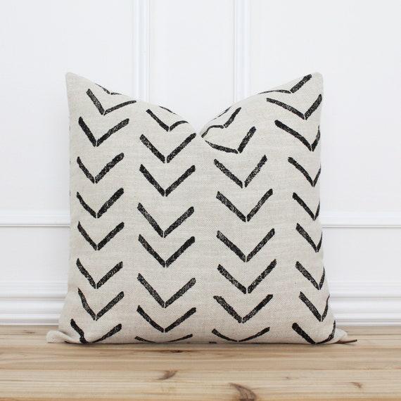 Mud Cloth Pillow Cover • Black and Tan Cushion Cover • Decorative Throw Pillow • Farmhouse Pillows • 20x20 18x18 16x26 Pillow Covers | Jade