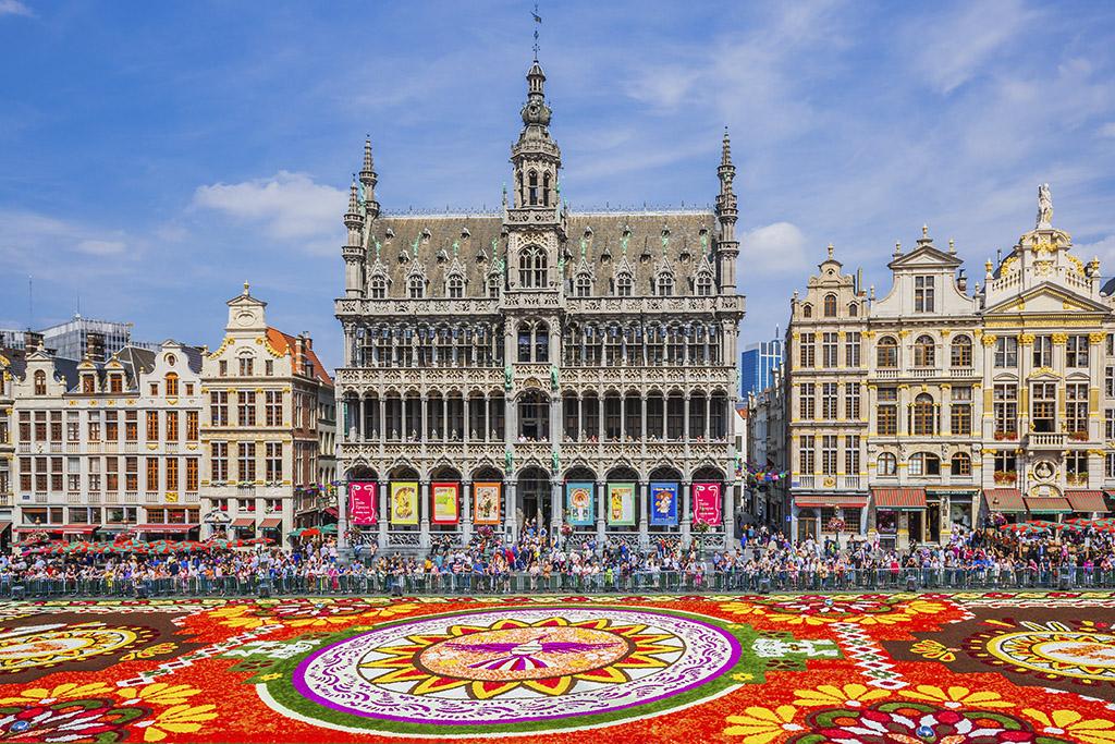 The Wedding Website of Deborah B and Mateo M