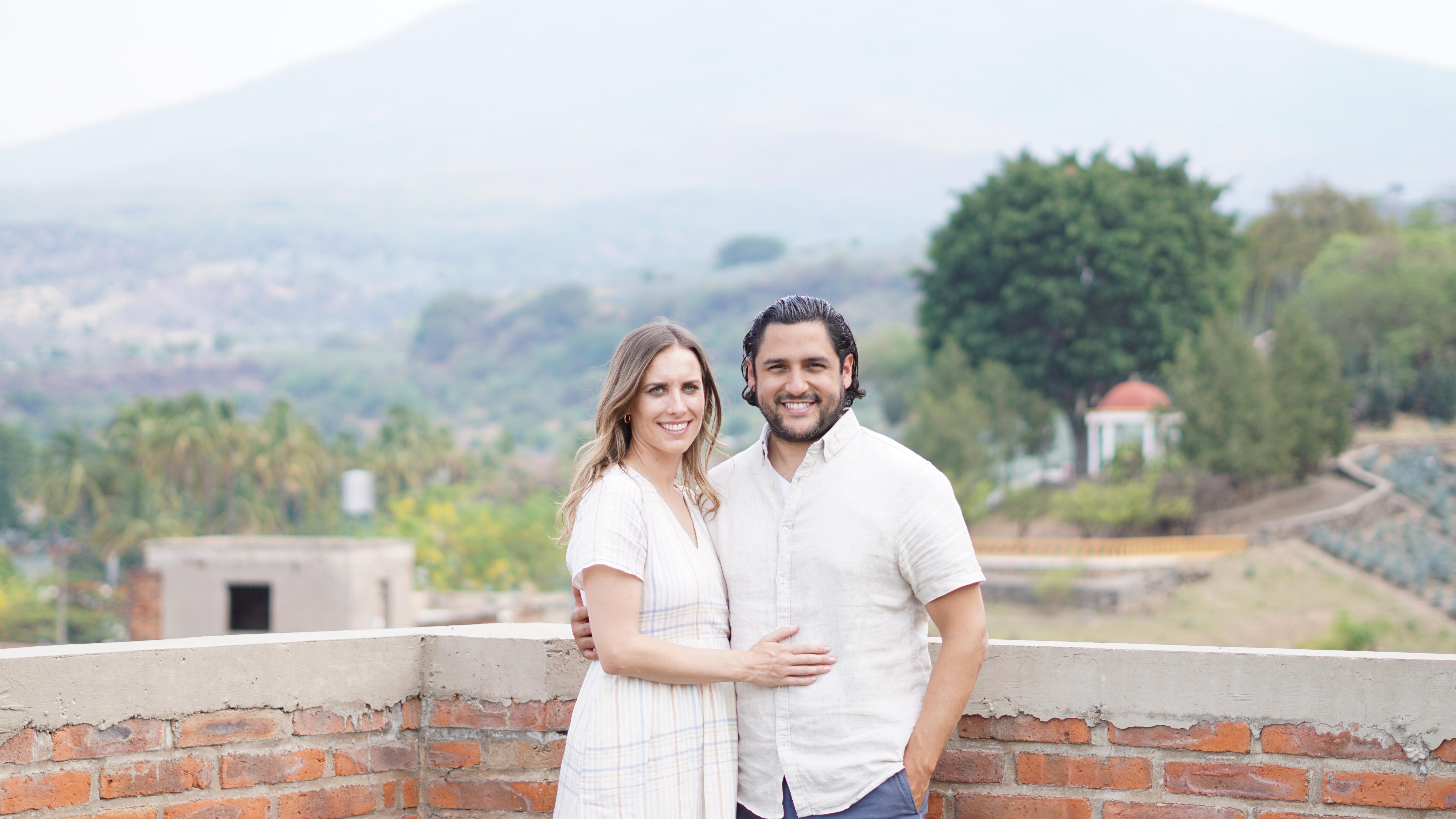 The Wedding Website of Lindsey Kuhn and Carlos Ramirez