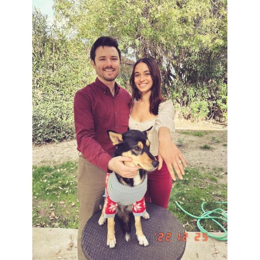 Raja seems disinterested, but she was actually happy lol.