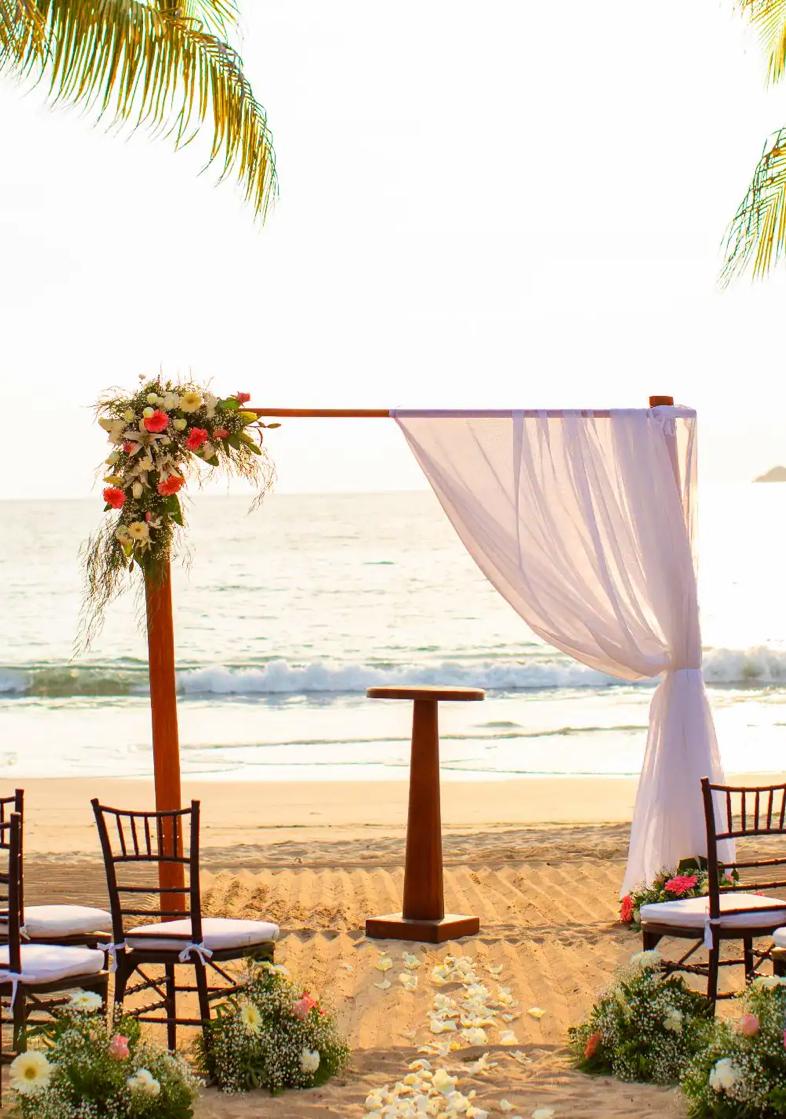 The Wedding Website of Shelley Roberts and Kevin Green