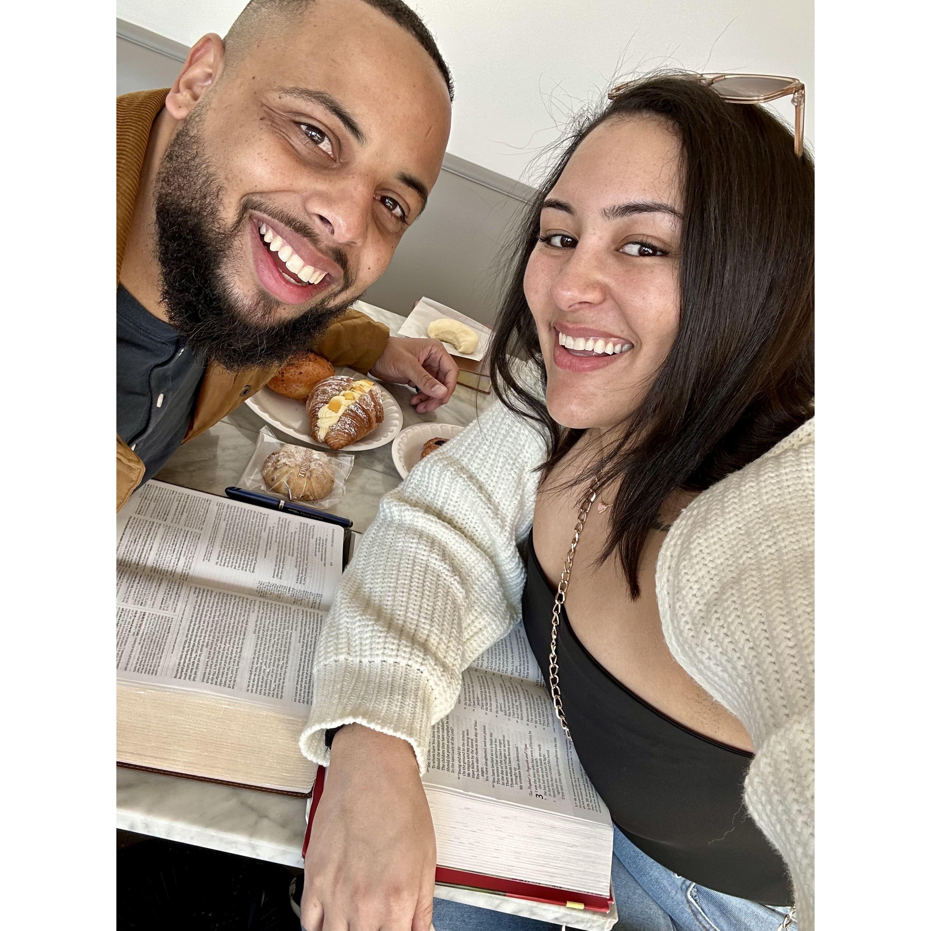 We love our quiet times and cafe's ❤️