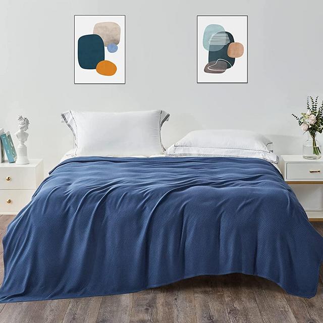 Kpblis Cooling Blankets for Hot Sleepers, Summer Blankets Full Size, Cool Blanket for Summer, Bamboo Thin Lightweight Blanket for Night Sweat and Hot Flashes (71x79 inches, Navy)