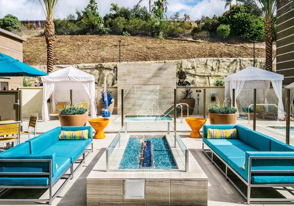 The Wedding Website of Corrie Nieblas and Chase Cameron