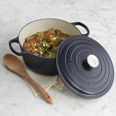 Le Creuset Signature Enameled Cast Iron Matte Round Dutch Oven
