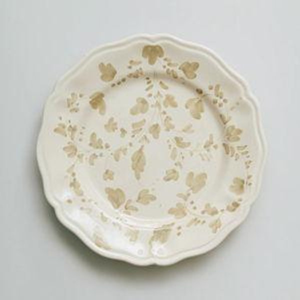 Flora Dinner Plate in Ecru
