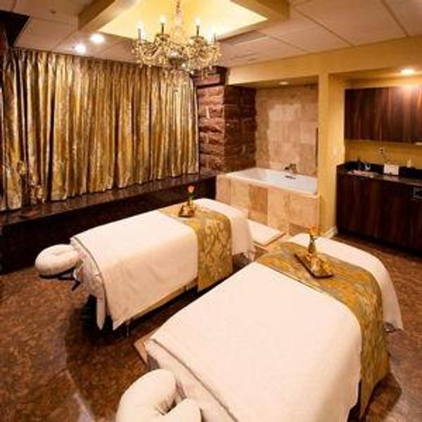 Couples massage