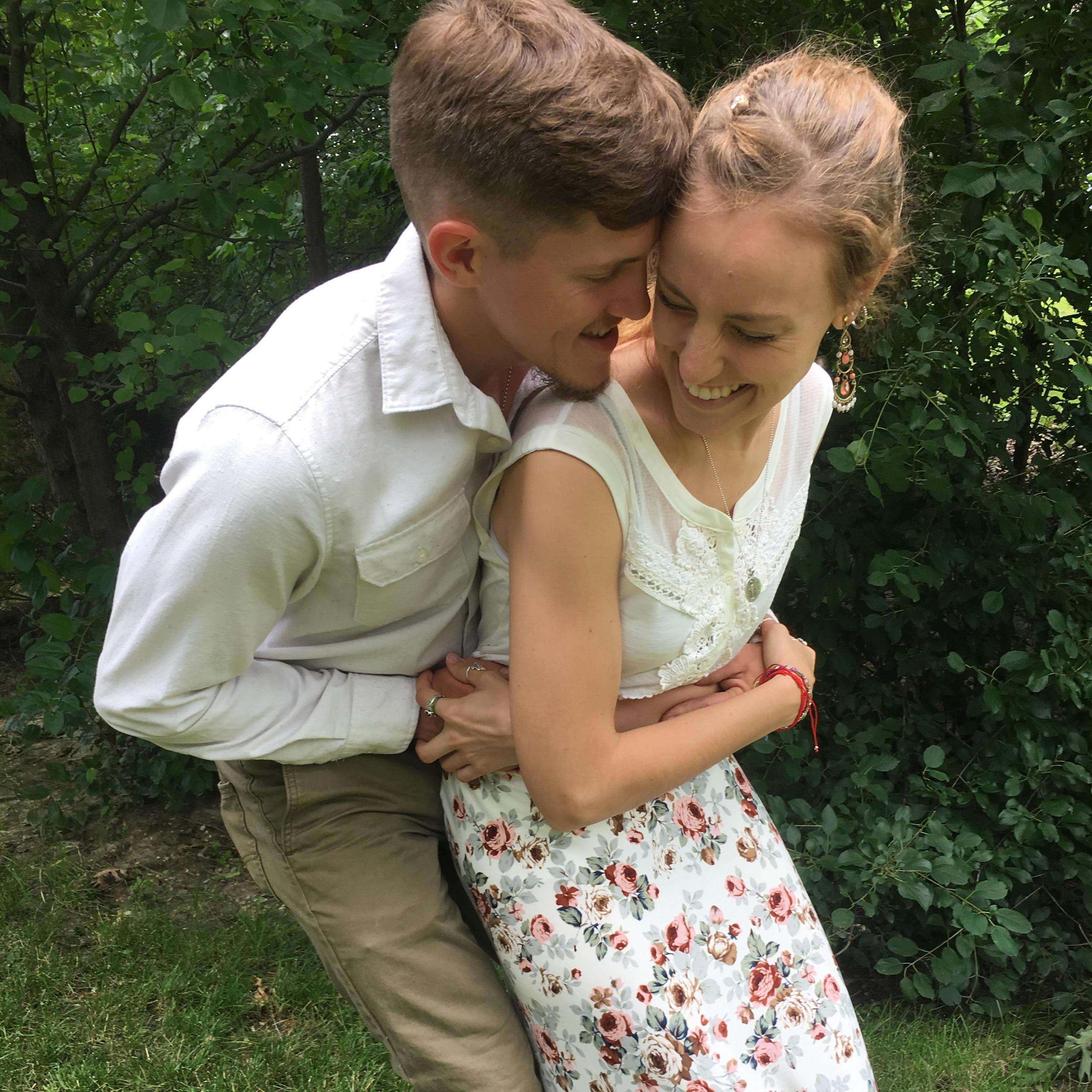 MaryMalia swears up and down that she does not like tickles, but Eric still doesn't believe her.