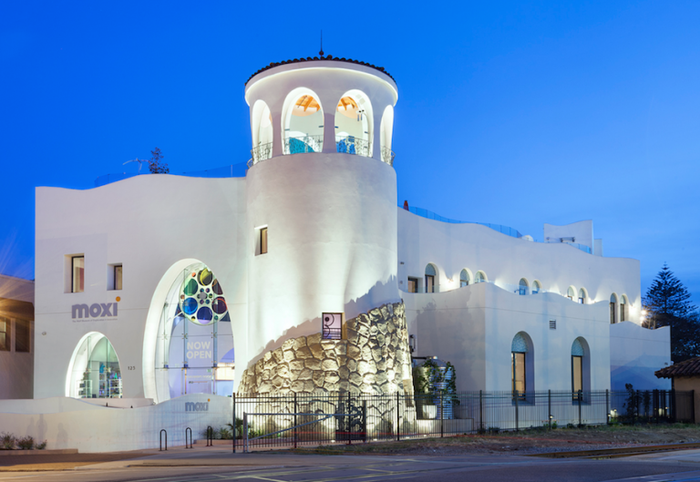 The Wedding Website of Chiara Singh and Steven Baker