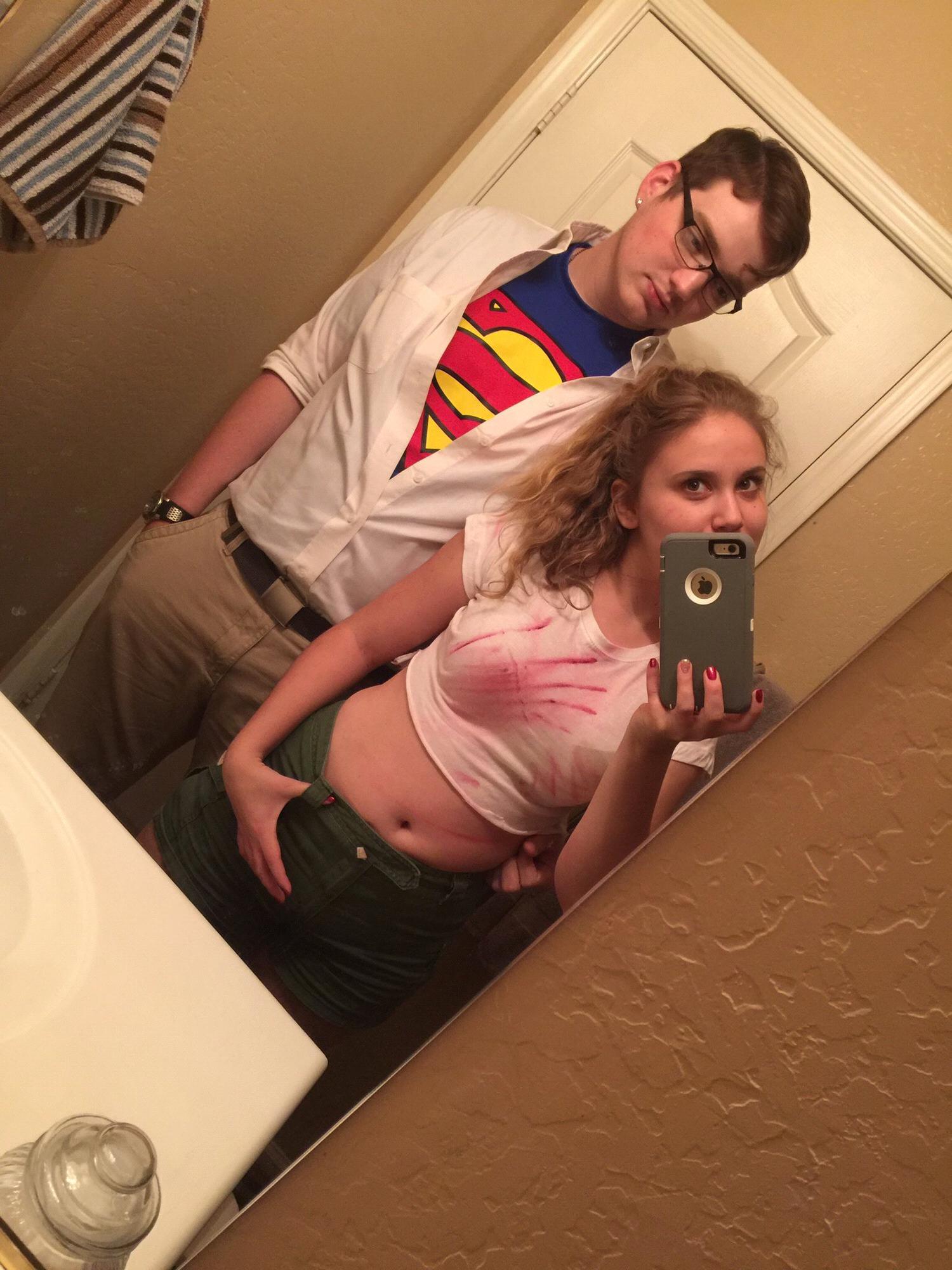 Clark Kent and a zombie hunter were roaming the Con that year...