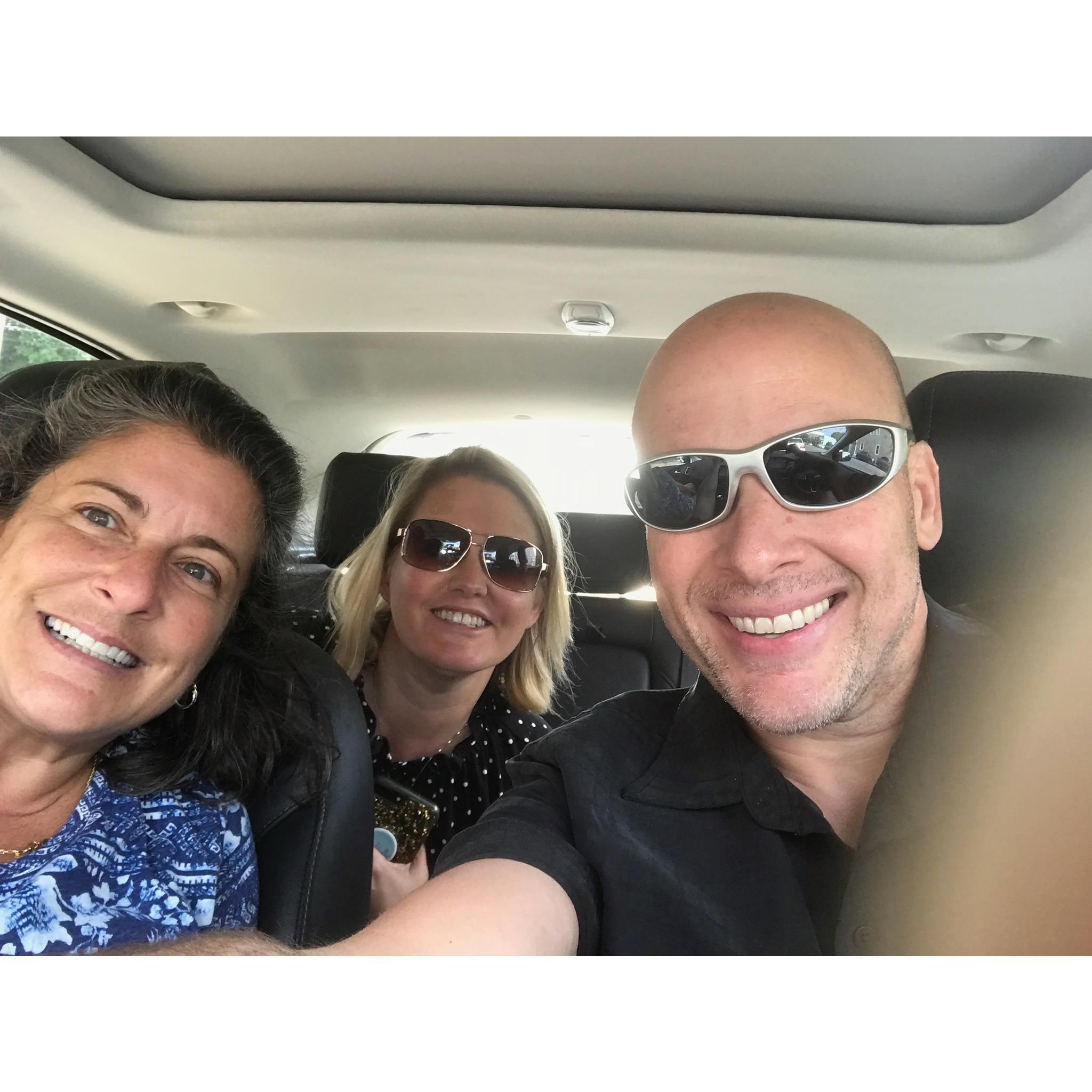 Mandatory car selfie before heading in to Mamma Zu's