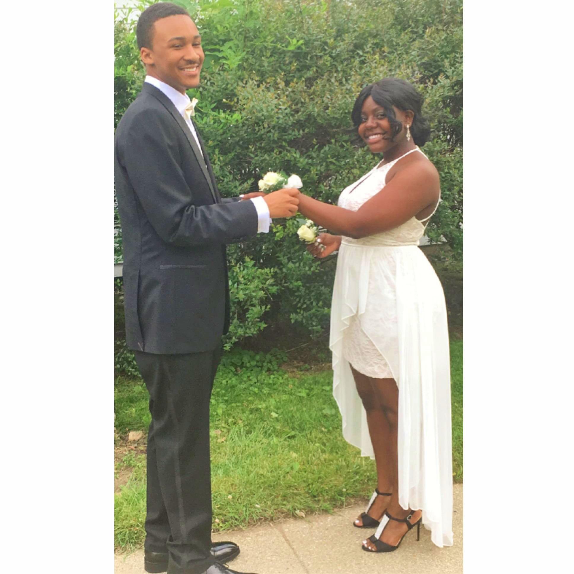 Zealen's Senior Prom