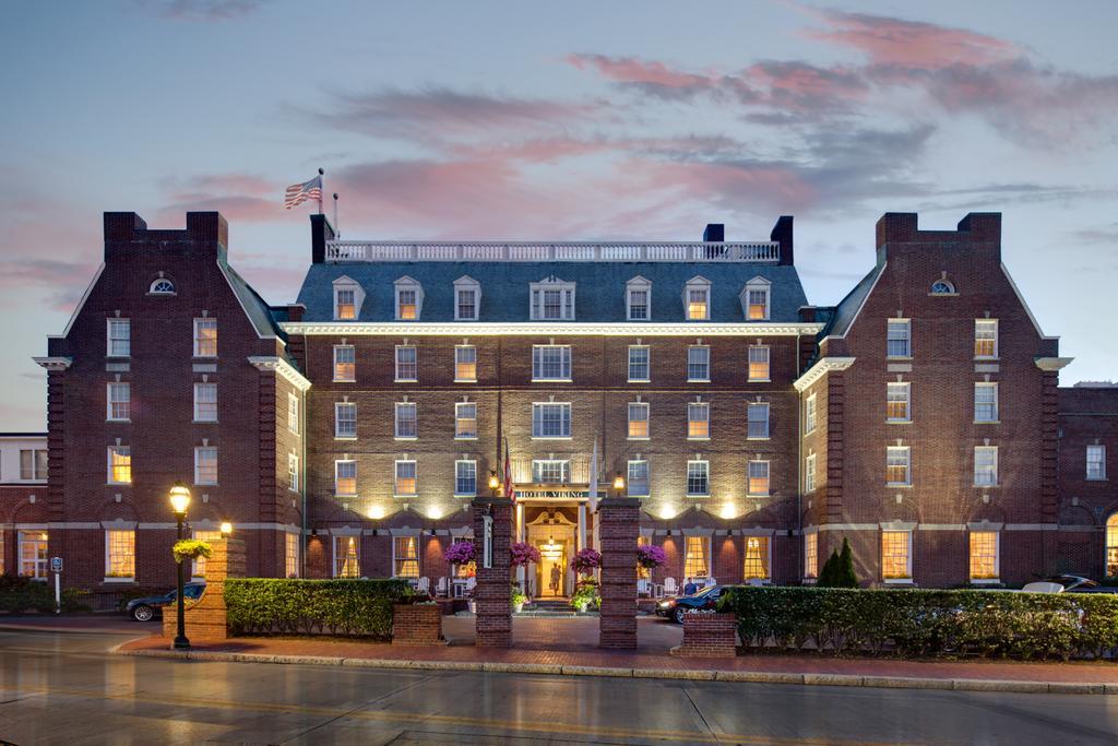 The Wedding Website of Tricia Clark and Andrew Moccia