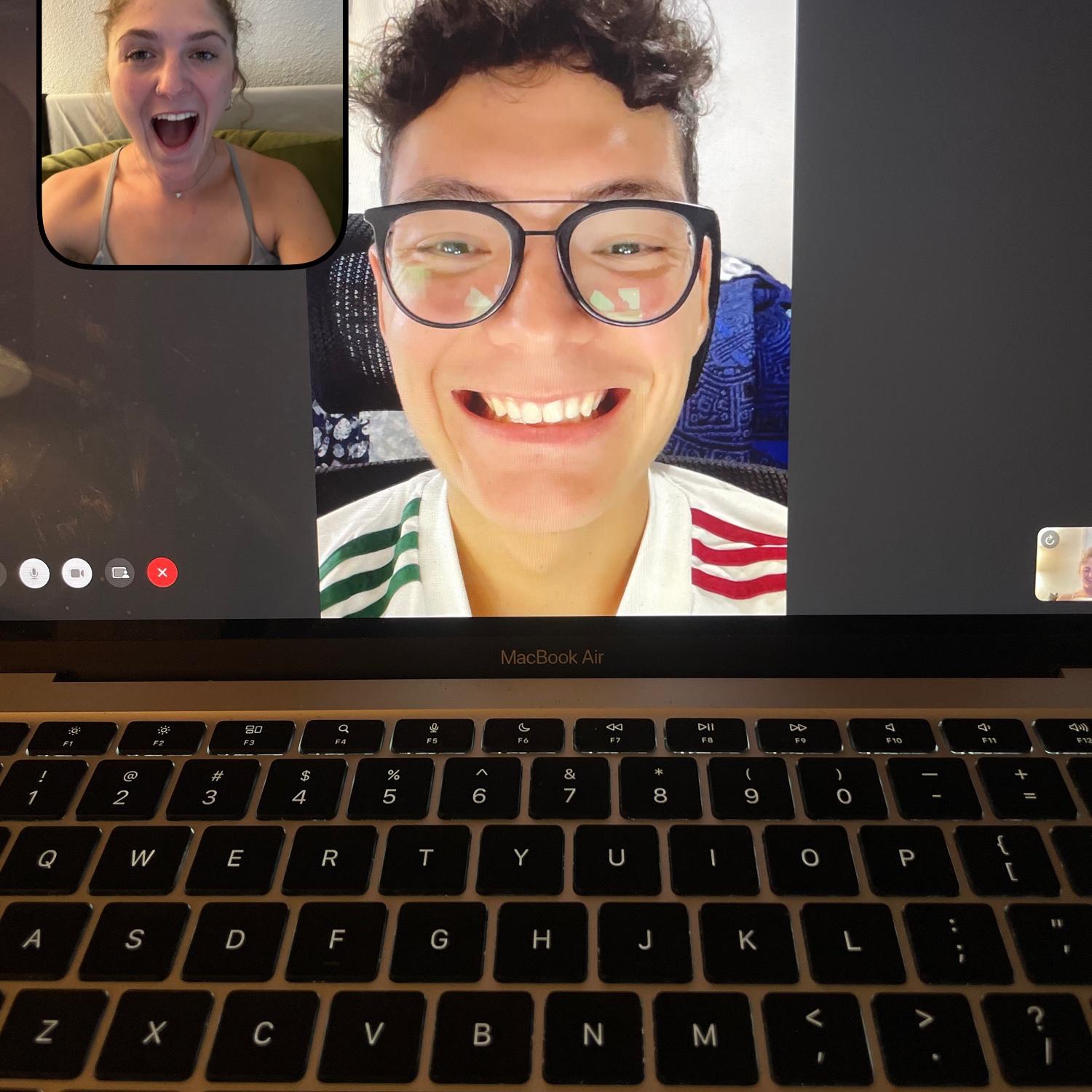 Long Distance FaceTimes :)