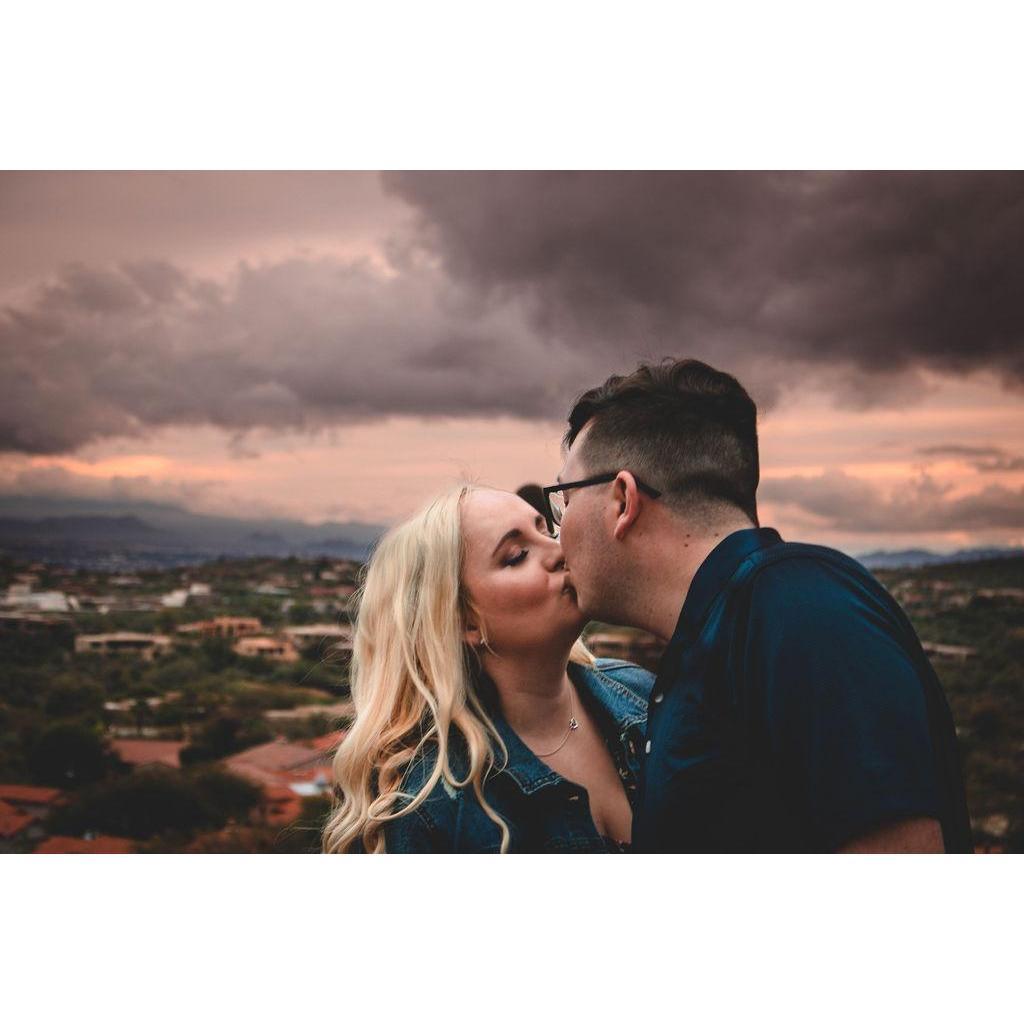 Engagement photo on the golf course!!