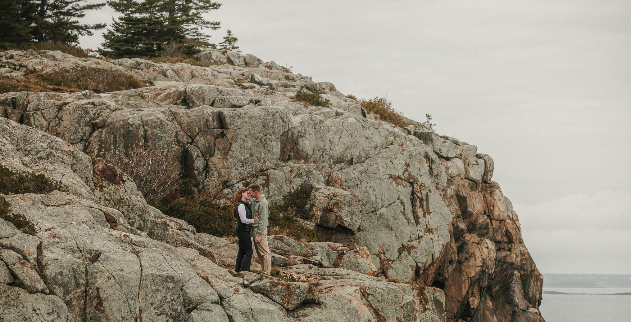 The Wedding Website of Hailey New and Robbie Black