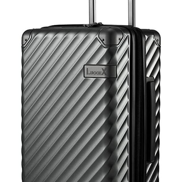 LUGGEX Expandable Hard Shell Carry On Luggage 22x14x9 Airline Approved Spinner Wheels - 100% PC Carryon Suitcase - 4 Aluminum Corner for Hassle-Free Travel (Black Luggage)