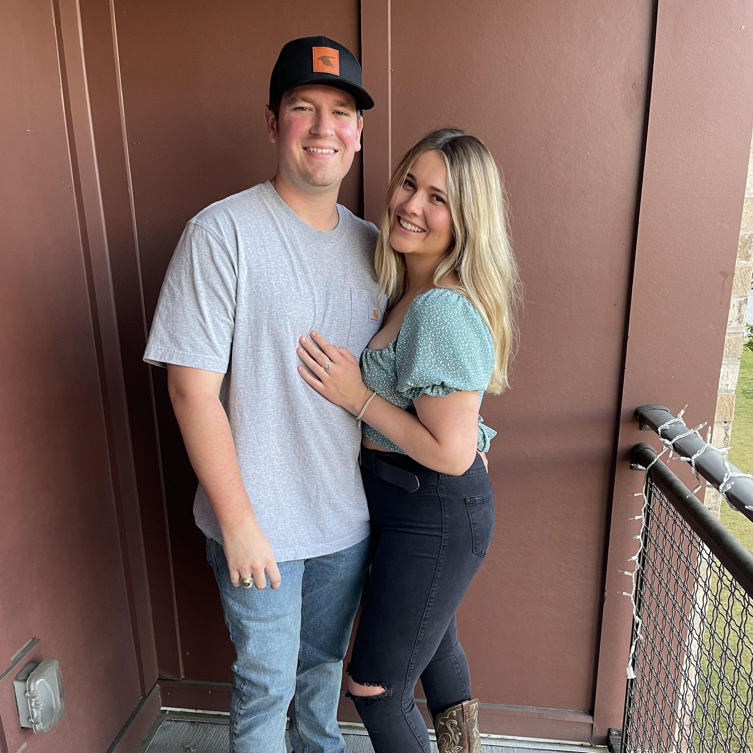 Country concert at the Blind Horse Saloon!