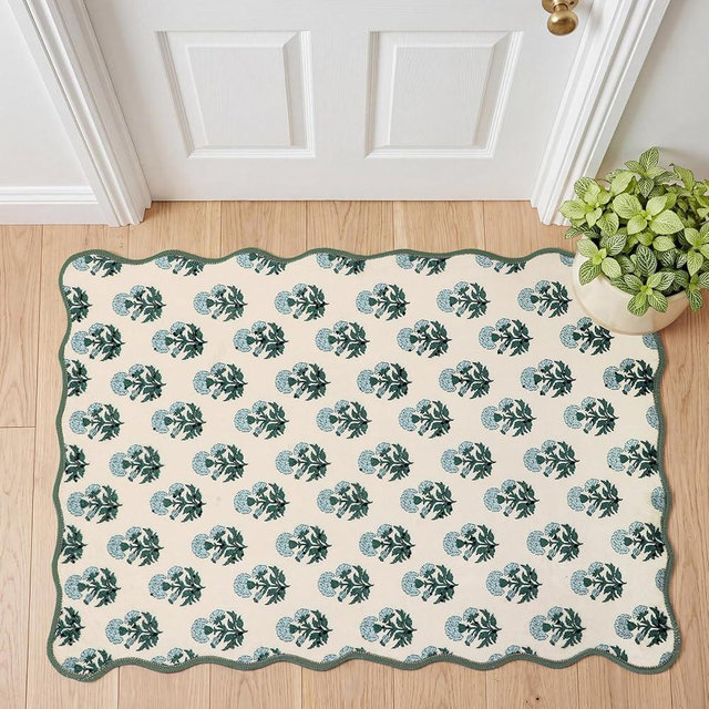 Klyyo Clyro Scalloped Entryway Rug 2x3 ft Vintage Hydrangea Block Print Outdoor Rug Wavy Shaped Blue White Floral Area Washable Non Slip Mat for Entryway Home Bathroom Bedroom Holiday Office Decor