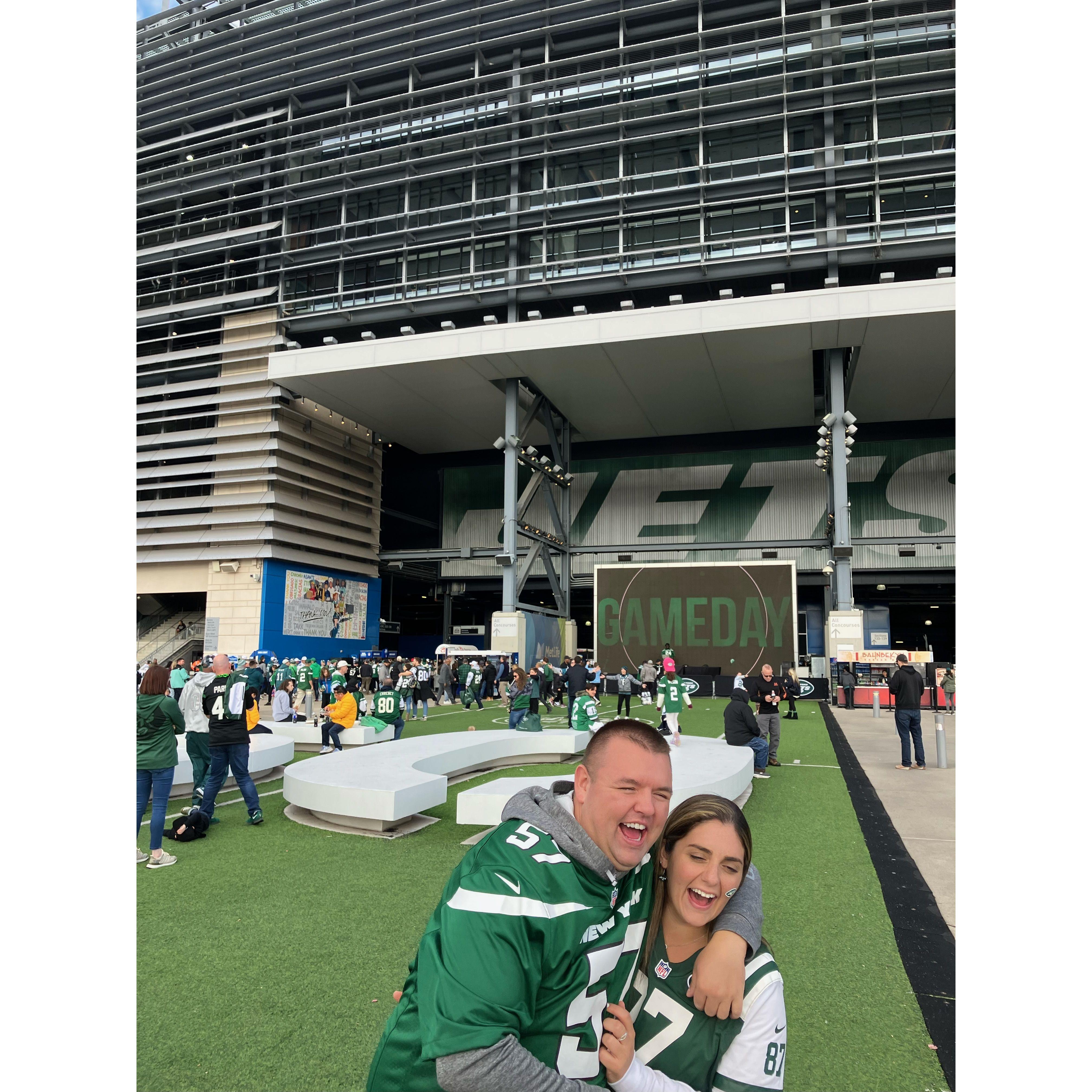 Jets WIN against the Bills. Scott's first time experiencing the family Jets game (we had a group of over 40 people)!
