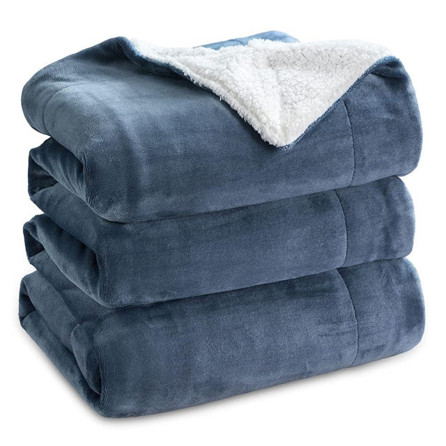 Bedsure Sherpa Fleece King Size Blanket for Bed - Thick and Warm for Winter, Soft and Fuzzy Large Blanket King Size, Slate Blue, 108x90 Inches