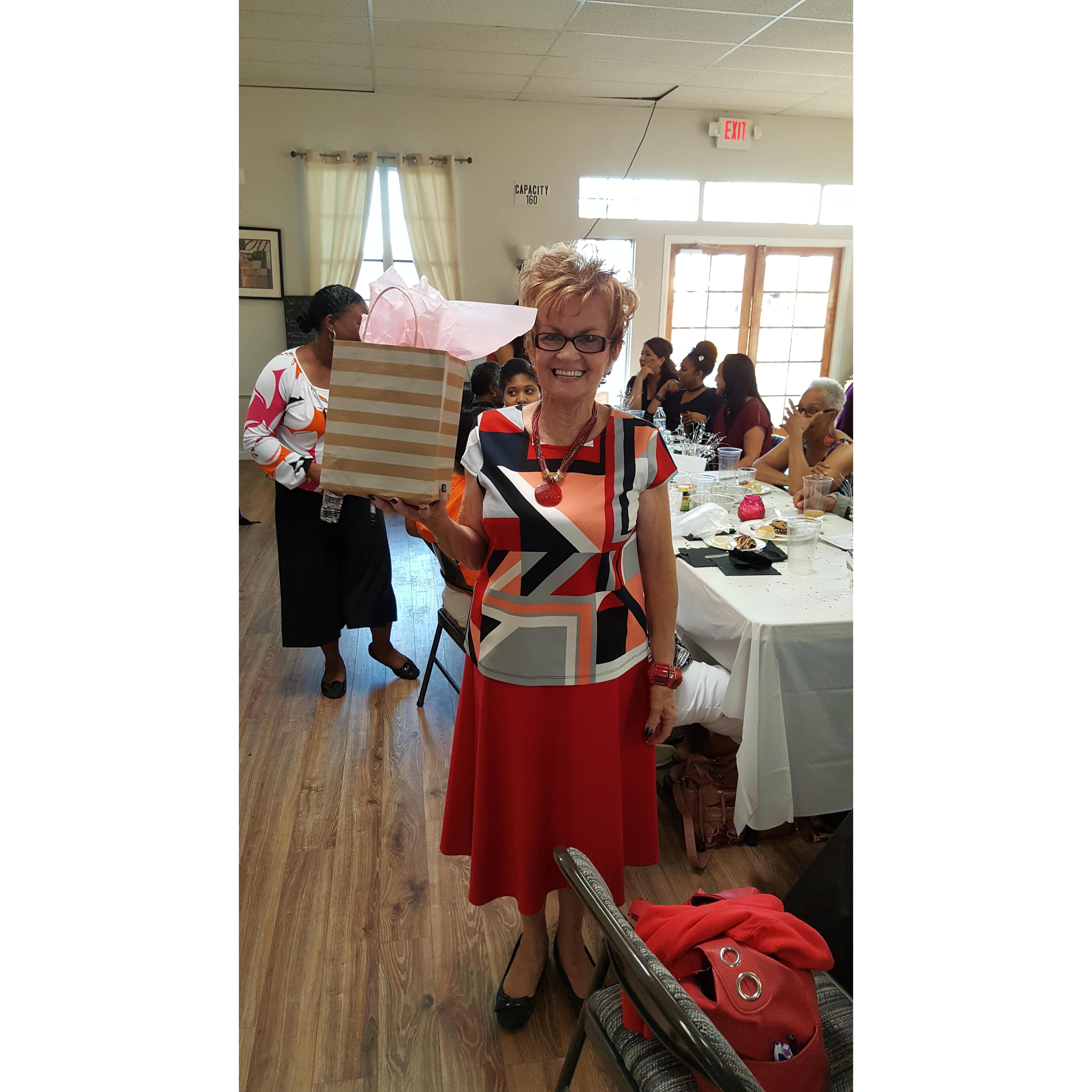 One of our bridal shower gift winners!