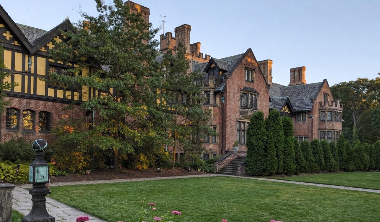 The Wedding Website of Amy Burlinghaus and Patrick Branigan