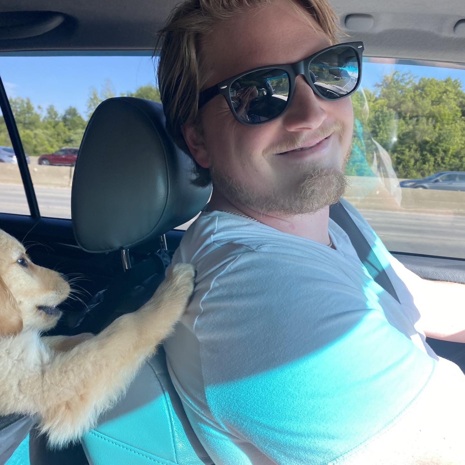 First day with our new puppy Jackie! We love being dog parents 🐶💙